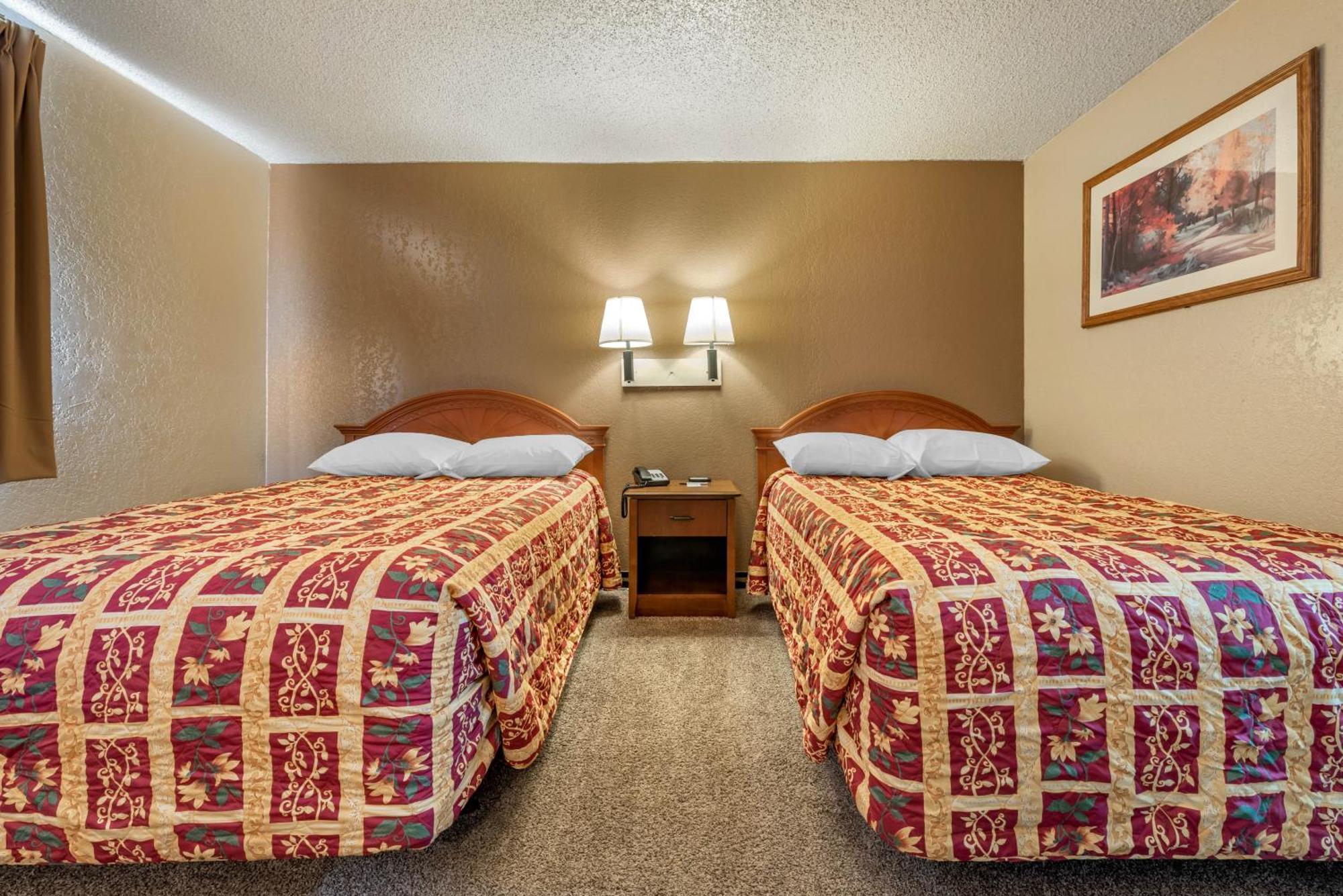 Pueblo Inn Dış mekan fotoğraf